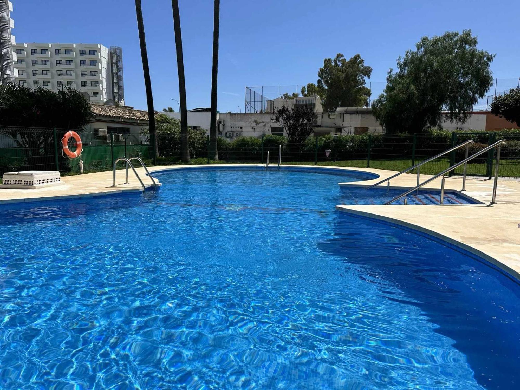 Apartamento La Carihuela A 2 Minutos De La Playa Torremolinos Exterior foto